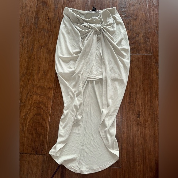 Forever 21 Dresses & Skirts - Forever 21 Cream Wrap Midi Skirt with Tie Front